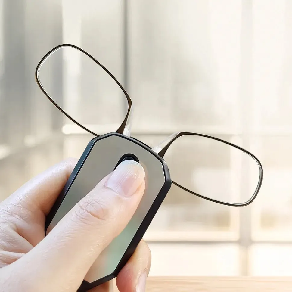 2-Pack Readers   Silver Keychain