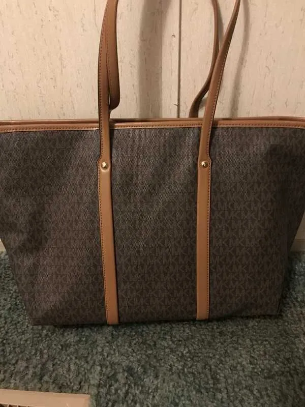 Beck Large Logo Tote Bag