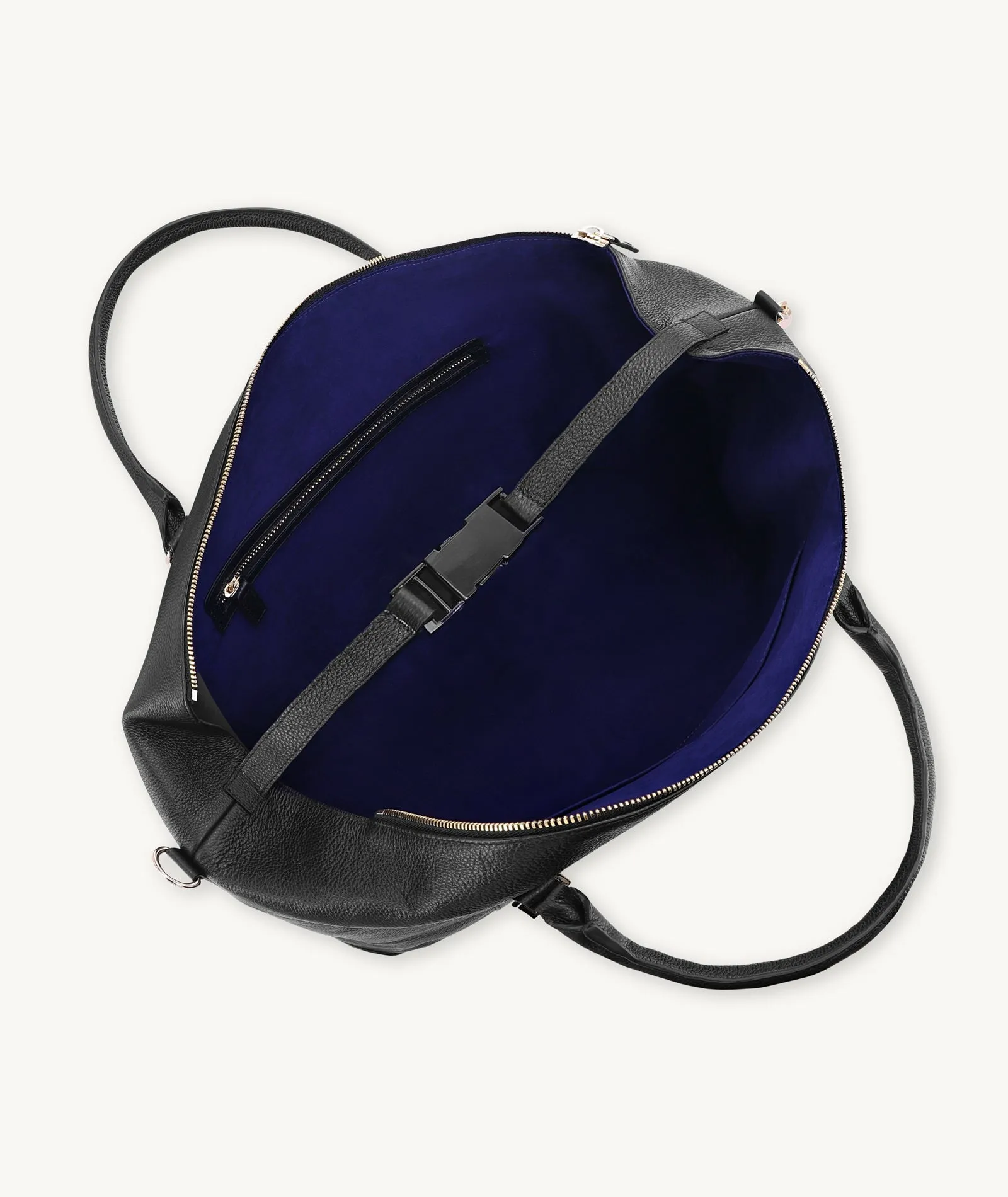 CARTHAGE DELTA BAG BLACK