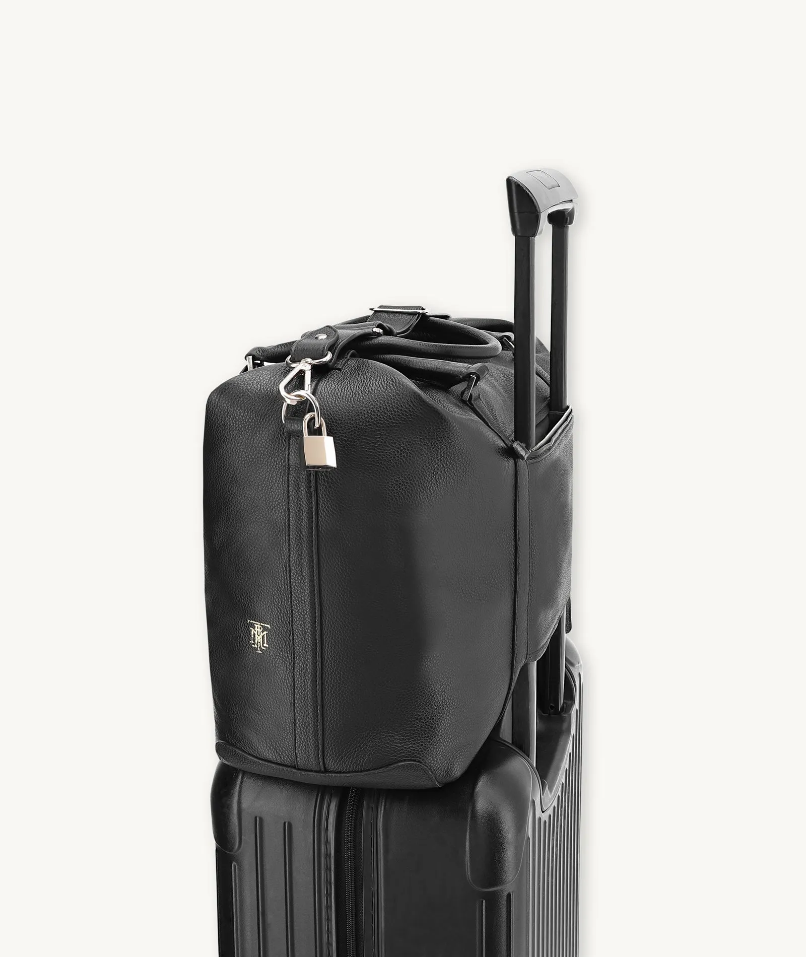 CARTHAGE DELTA BAG BLACK