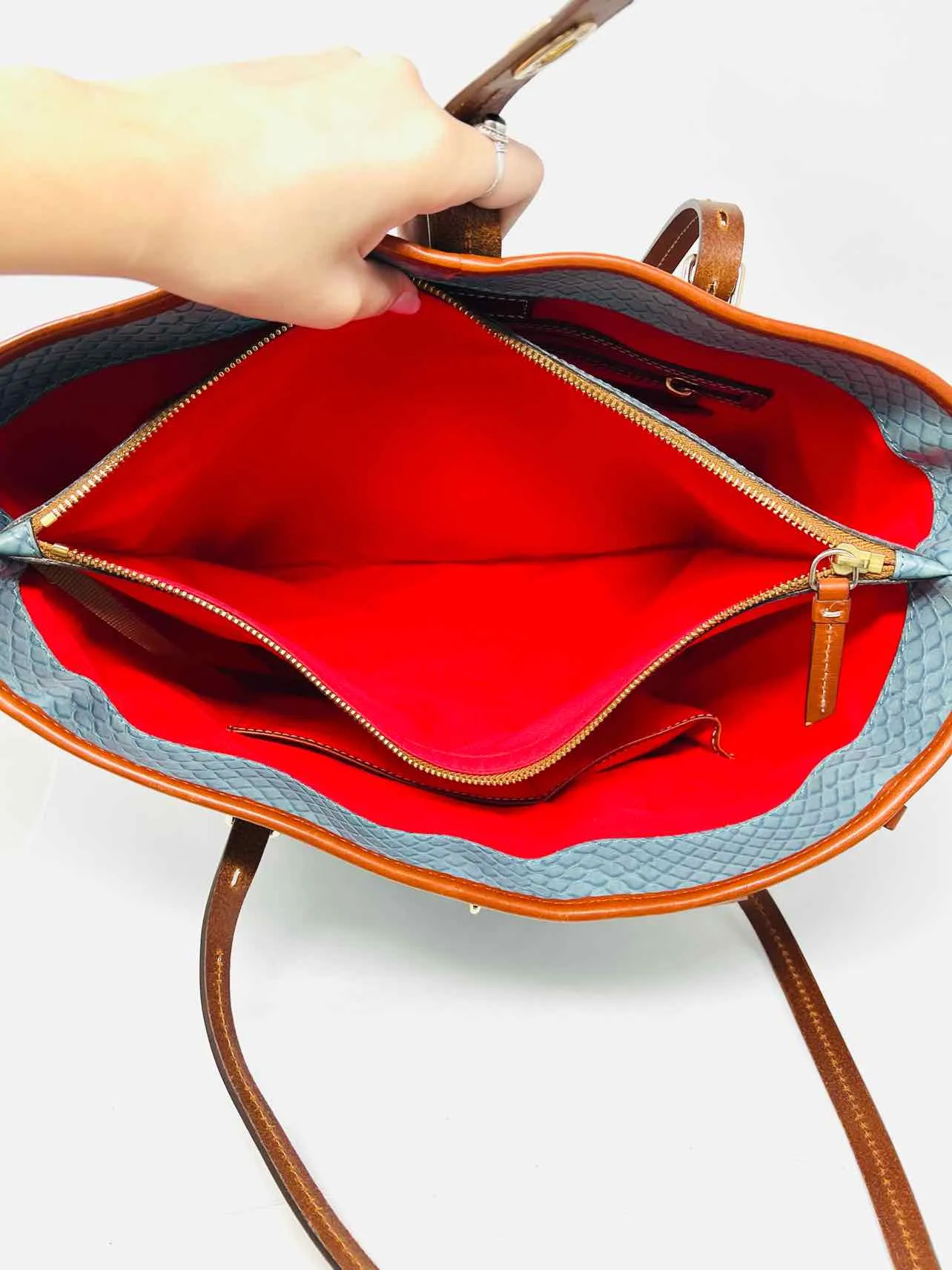 Dooney & Bourke Blue/Cognac Shoulder Bag Embossed Leather W/ BAG! Designer Tote