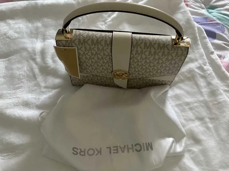 Greenwich Medium Logo Satchel