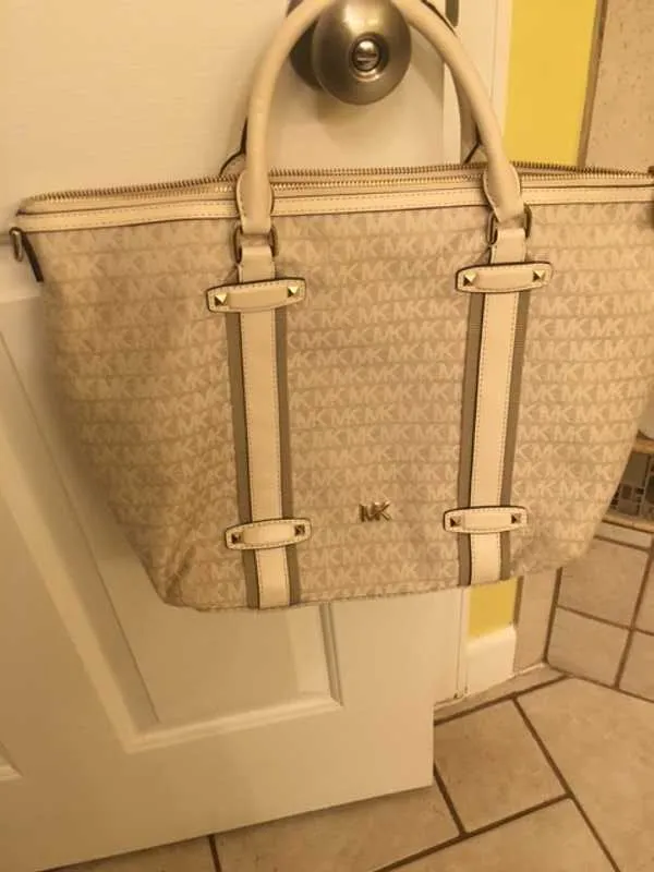 Griffin Large Logo Jacquard Satchel