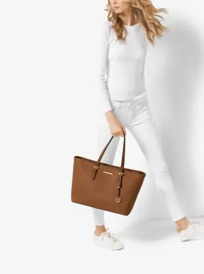 Jet Set Medium Saffiano Leather Top-Zip Tote Bag
