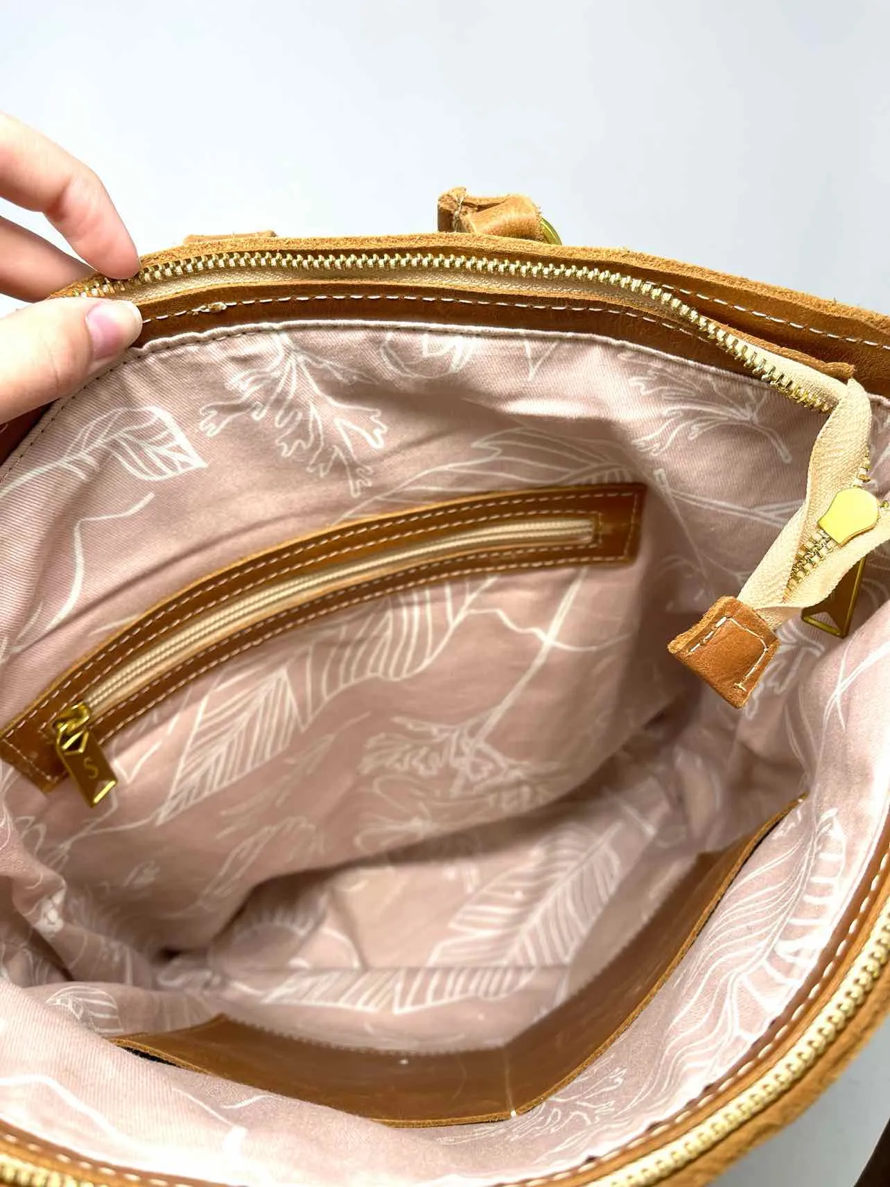 Tan/Gold Zipper Leather Purses BackPack